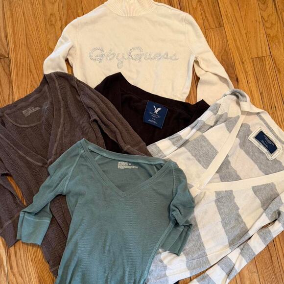 Y2k bundle of 5 tops - Picture 6 of 6